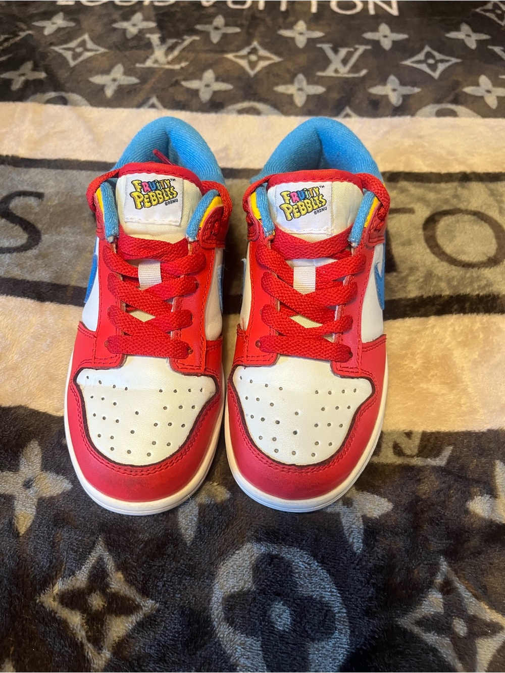 Nike Kids Red, White & Blue Fruity Pebbles Low-Top Sneakers